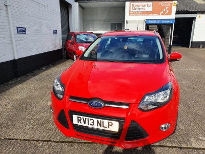 2013-ford-focus-zetec
